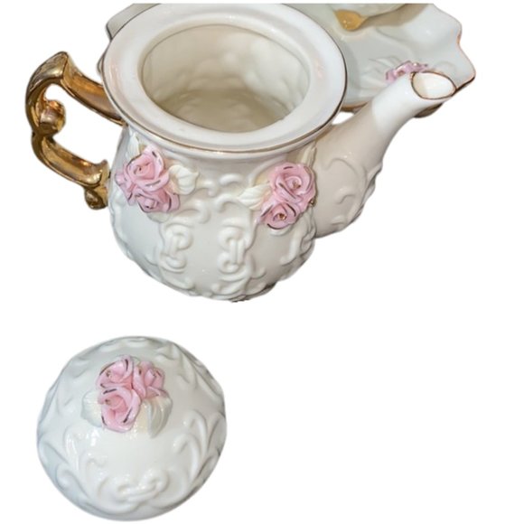 Vintage Handmade Porcelain Tea Set Pink Roses and 10K Gold Trim - Picture 6 of 16